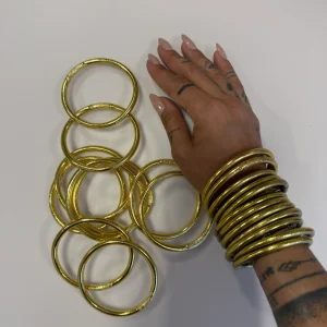 Bracciale bangles oro in gomma della Manu