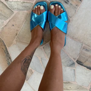 Ciabattina incrociata turchese