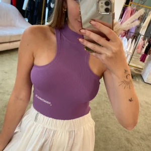 Body lupetto a costine viola hinnominate