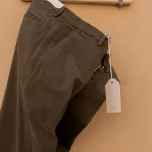 BG04-Pantalone tasca america in gabardina