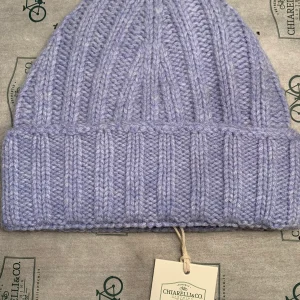 Berretto Chiarelli a coste larghe in puro cashmere celeste