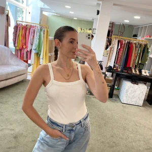 Canotta bianca fifi scollo dritto a costine jx