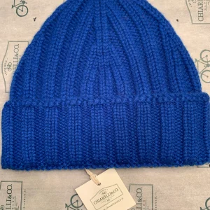 Berretto Chiarelli a coste larghe in puro cashmere blu cobalto