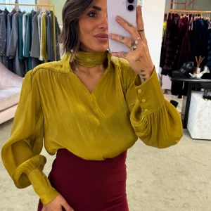 Camicia lime satin con sciarpina Actualee